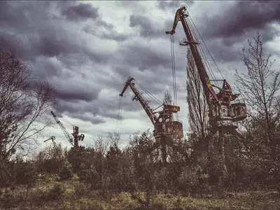 Abandoned cargo port